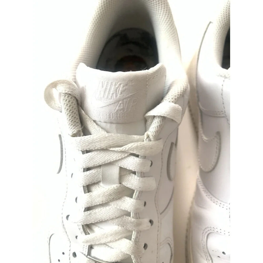 Nike Air Force 1 07 Low Triple White Men's Size 10.5 UK 9.5 / EU 44.5